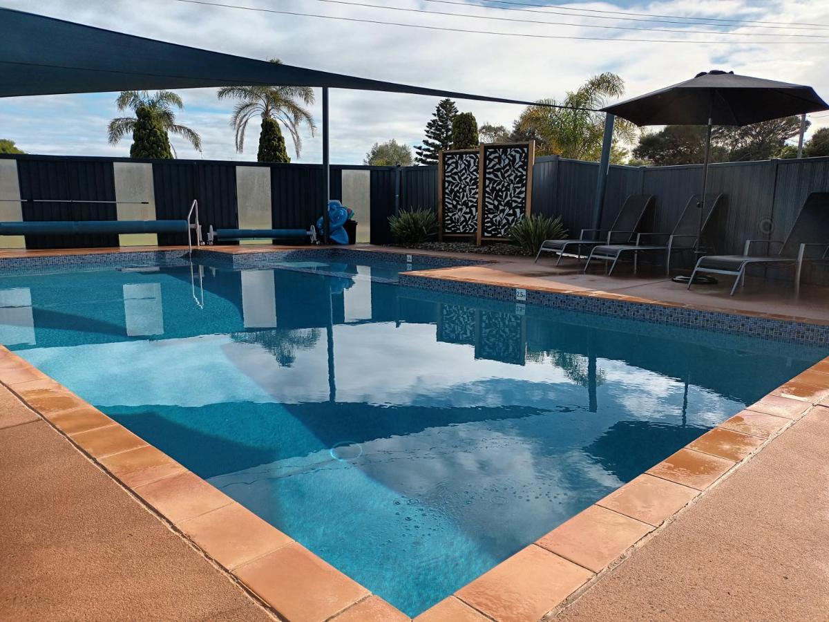 Grandeur Holiday Units Merimbula Exterior foto